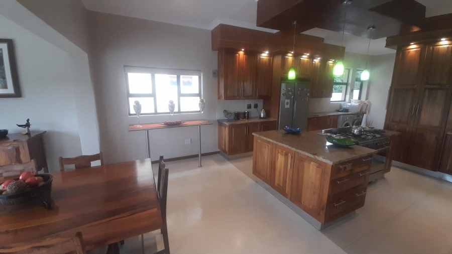 3 Bedroom Property for Sale in Kosmos North West